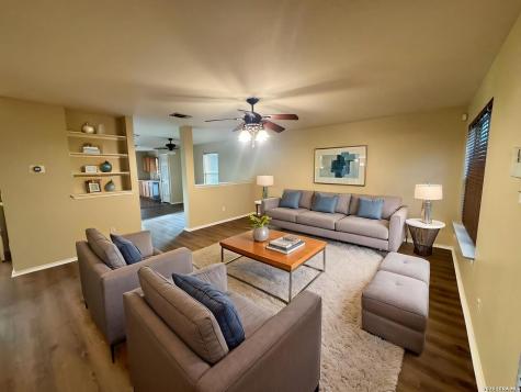 10707 N Shaenridge San Antonio TX 78254
