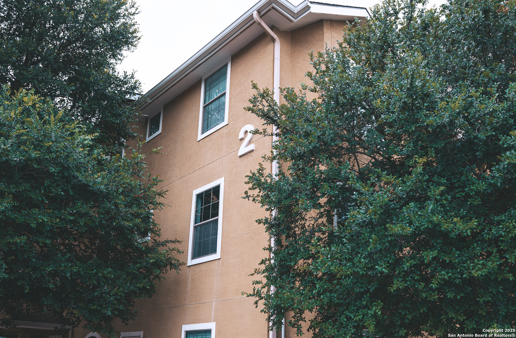 7323 Snowden#2101 San Antonio TX 78240