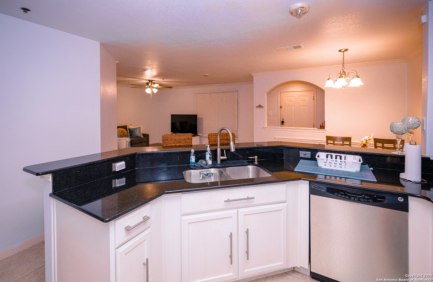 7323 Snowden#2101 San Antonio TX 78240