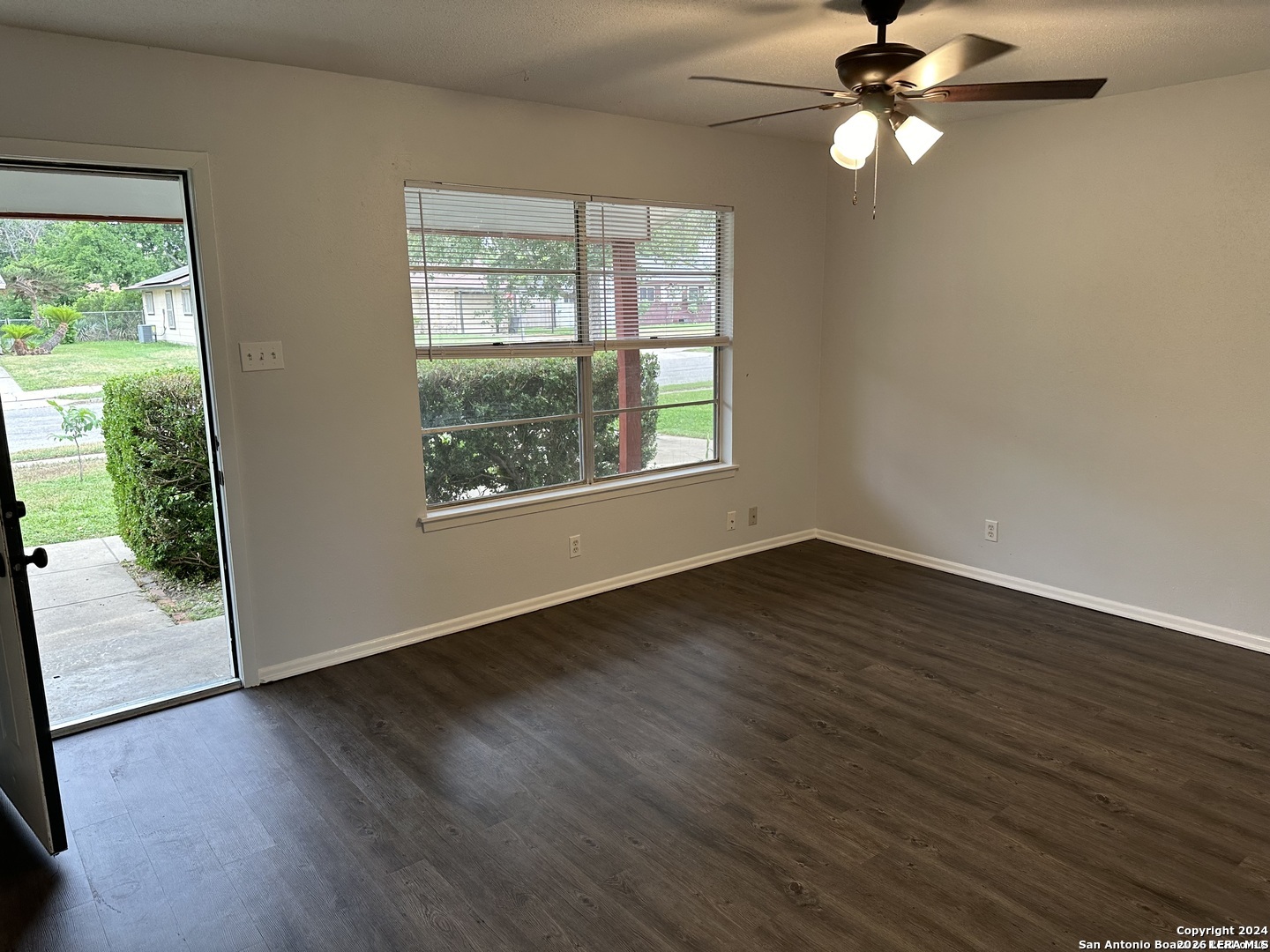 7211 Westglade Drive San Antonio TX 78227
