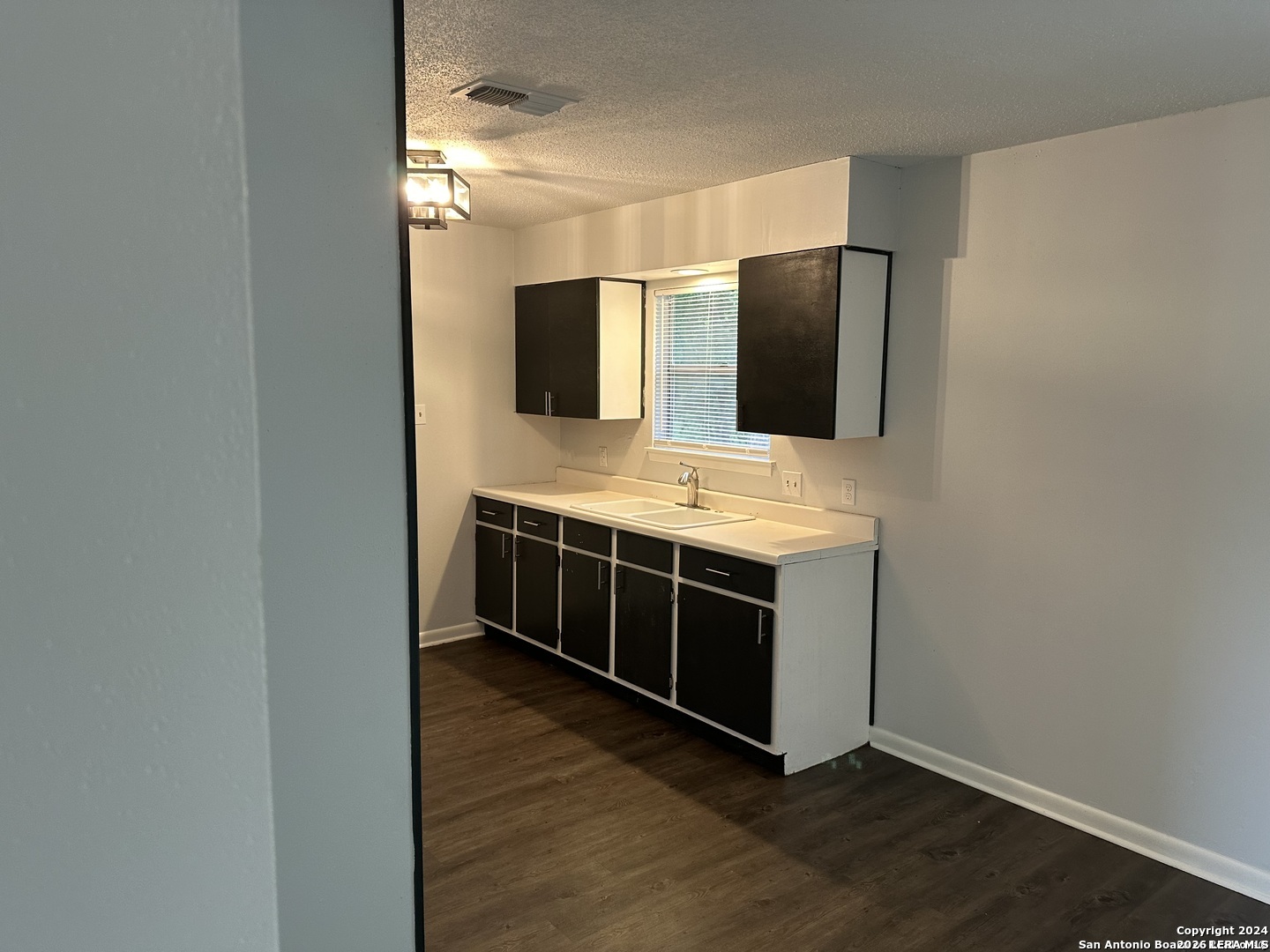 7211 Westglade Drive San Antonio TX 78227