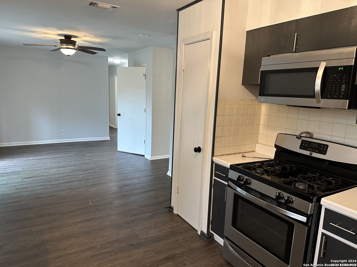 7211 Westglade Drive San Antonio TX 78227