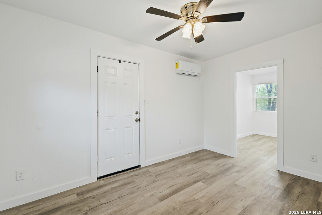 202 Bailey San Antonio TX 78210