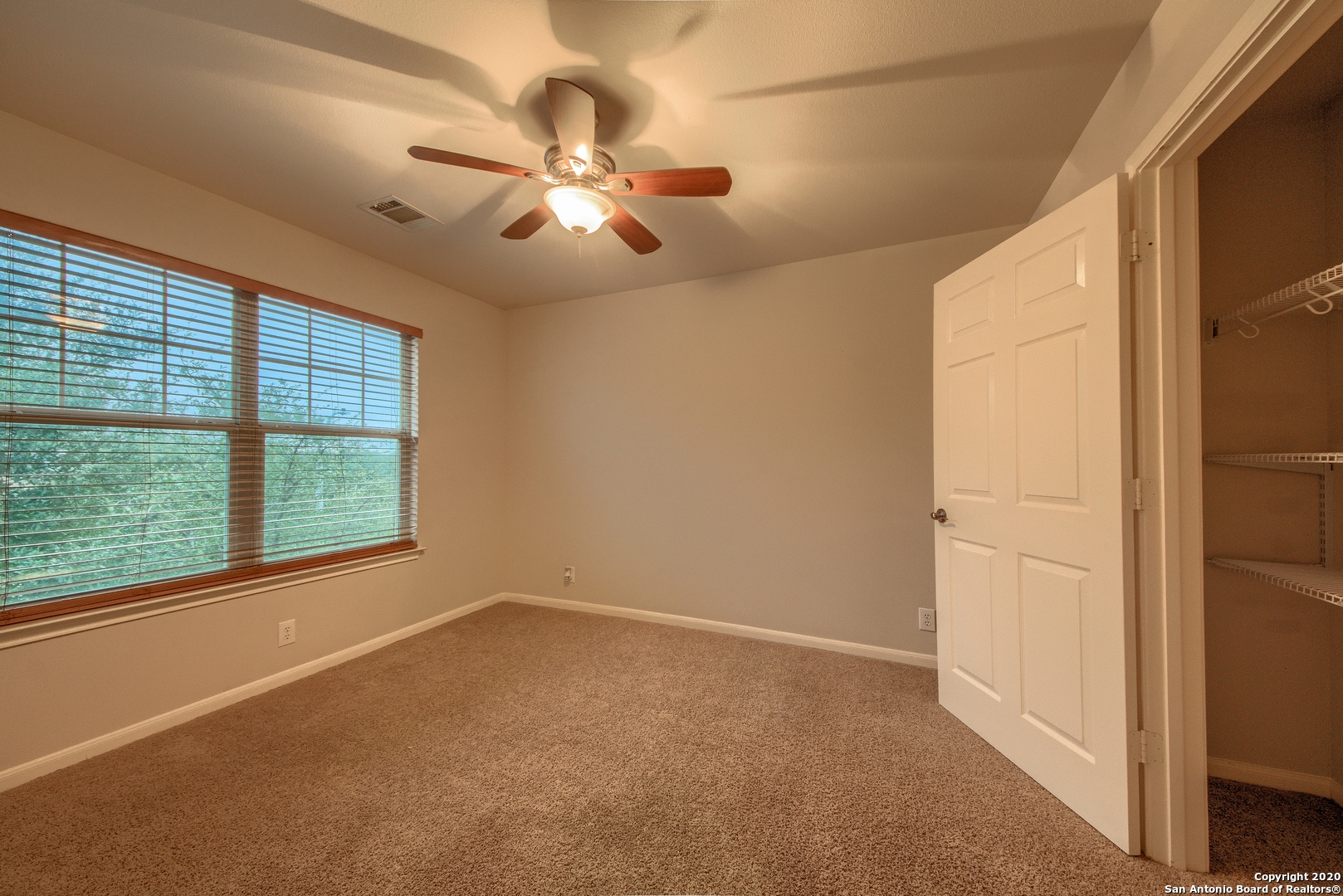 115 Gazelle Hunt San Antonio TX 78245