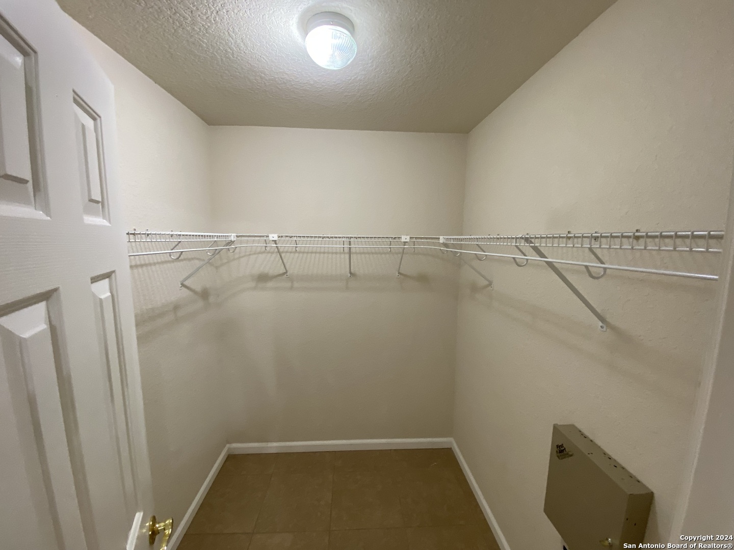 9002 Laguna Rio San Antonio TX 78251