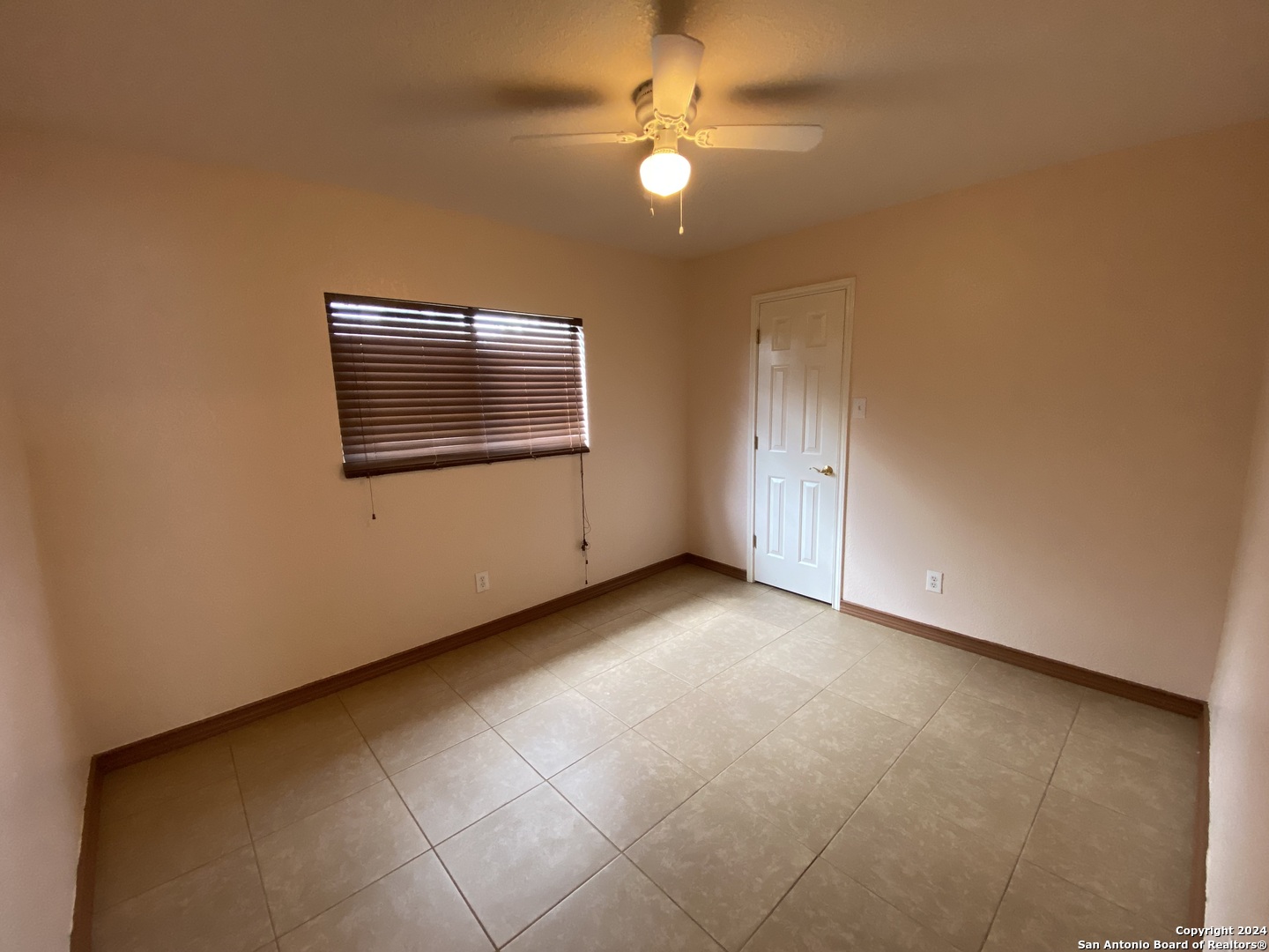 9002 Laguna Rio San Antonio TX 78251