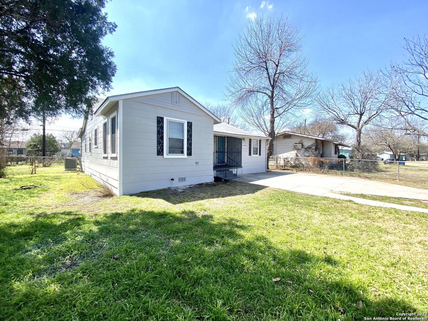 178 Sweetbriar Avenue San Antonio TX 78228