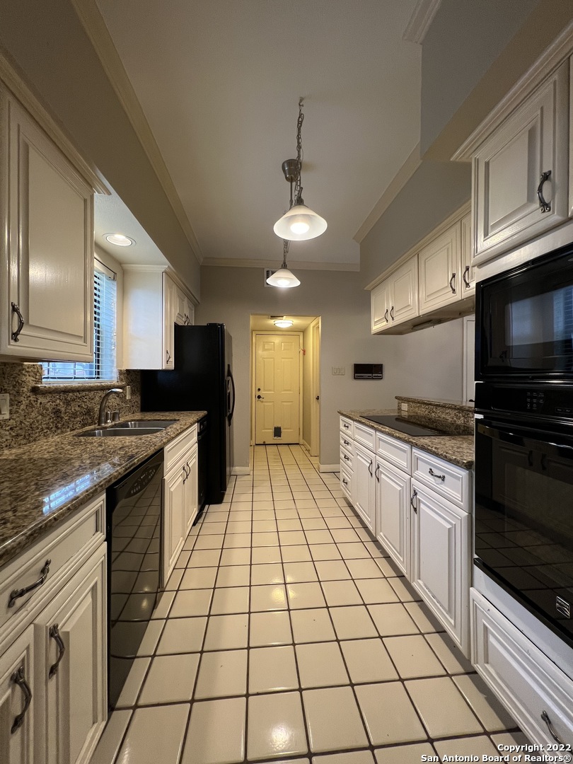 19215 Tanoan San Antonio TX 78258