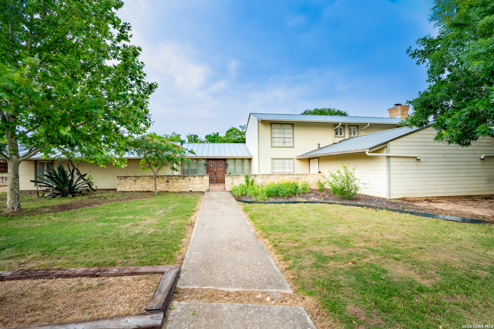 208 Front Street Comfort TX 78013