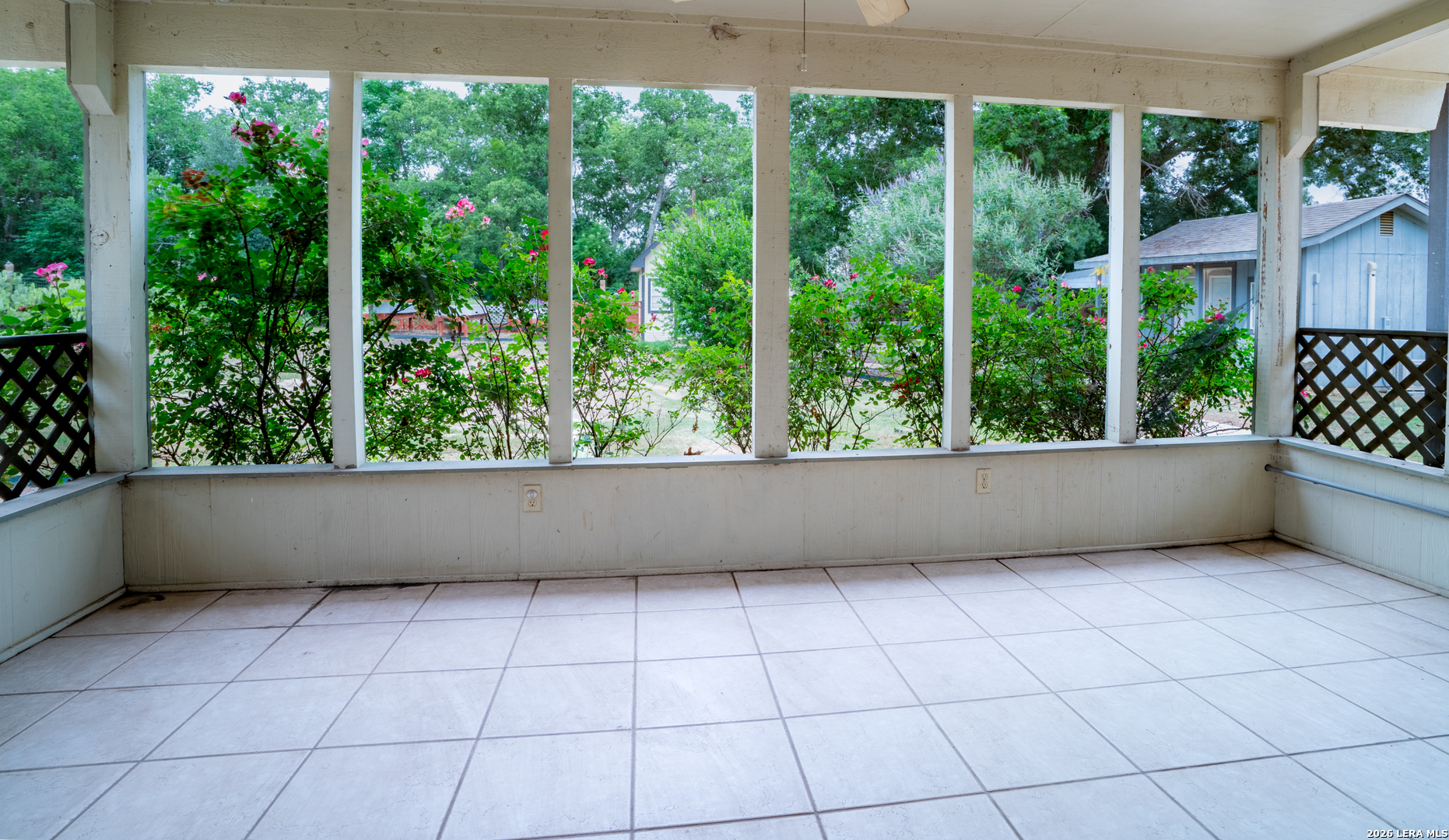 208 Front Street Comfort TX 78013