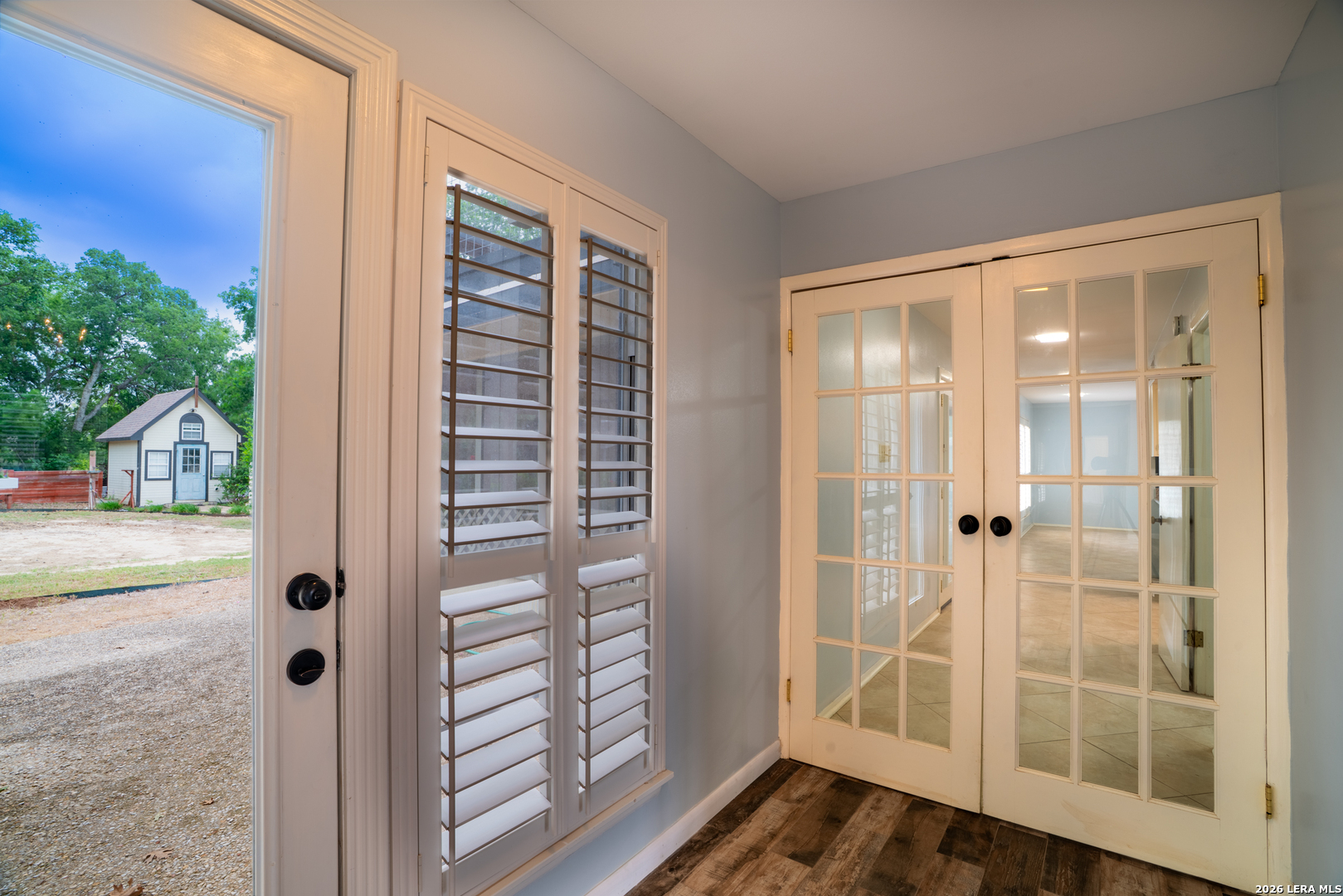 208 Front Street Comfort TX 78013