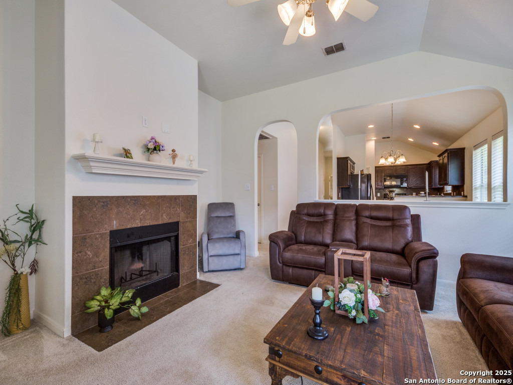 9134 Canter Horse San Antonio TX 78254