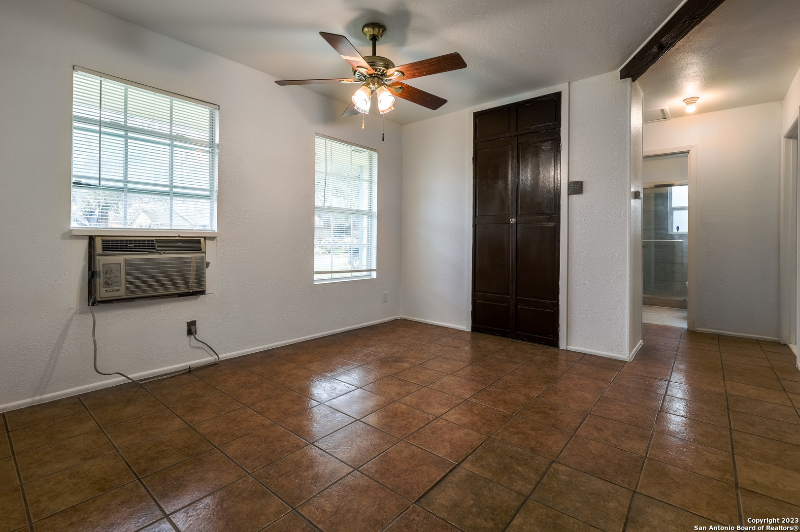 5434 Plumtree Drive San Antonio TX 78242
