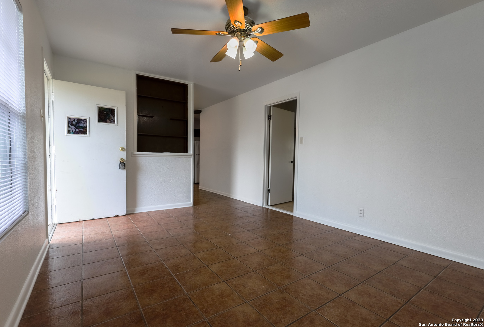 5434 Plumtree Drive San Antonio TX 78242