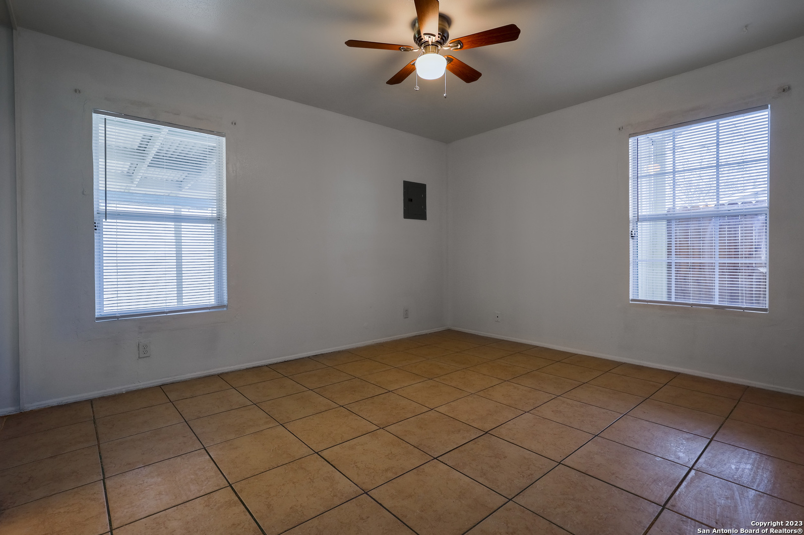 5434 Plumtree Drive San Antonio TX 78242