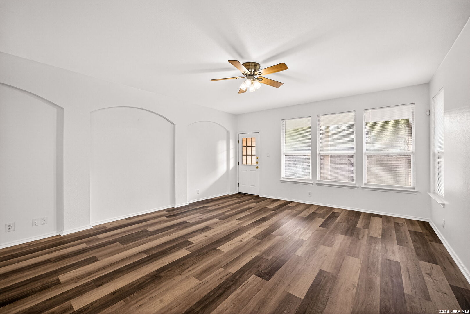 229 Spice Oak Lane Cibolo TX 78108