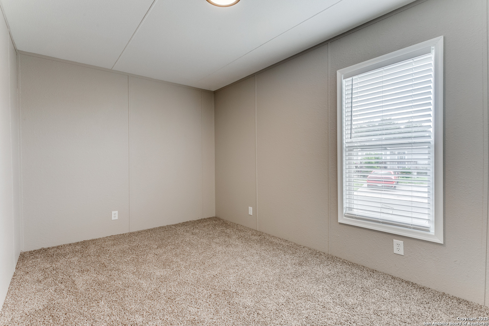 7151 Woodlake Parkway San Antonio TX 78218