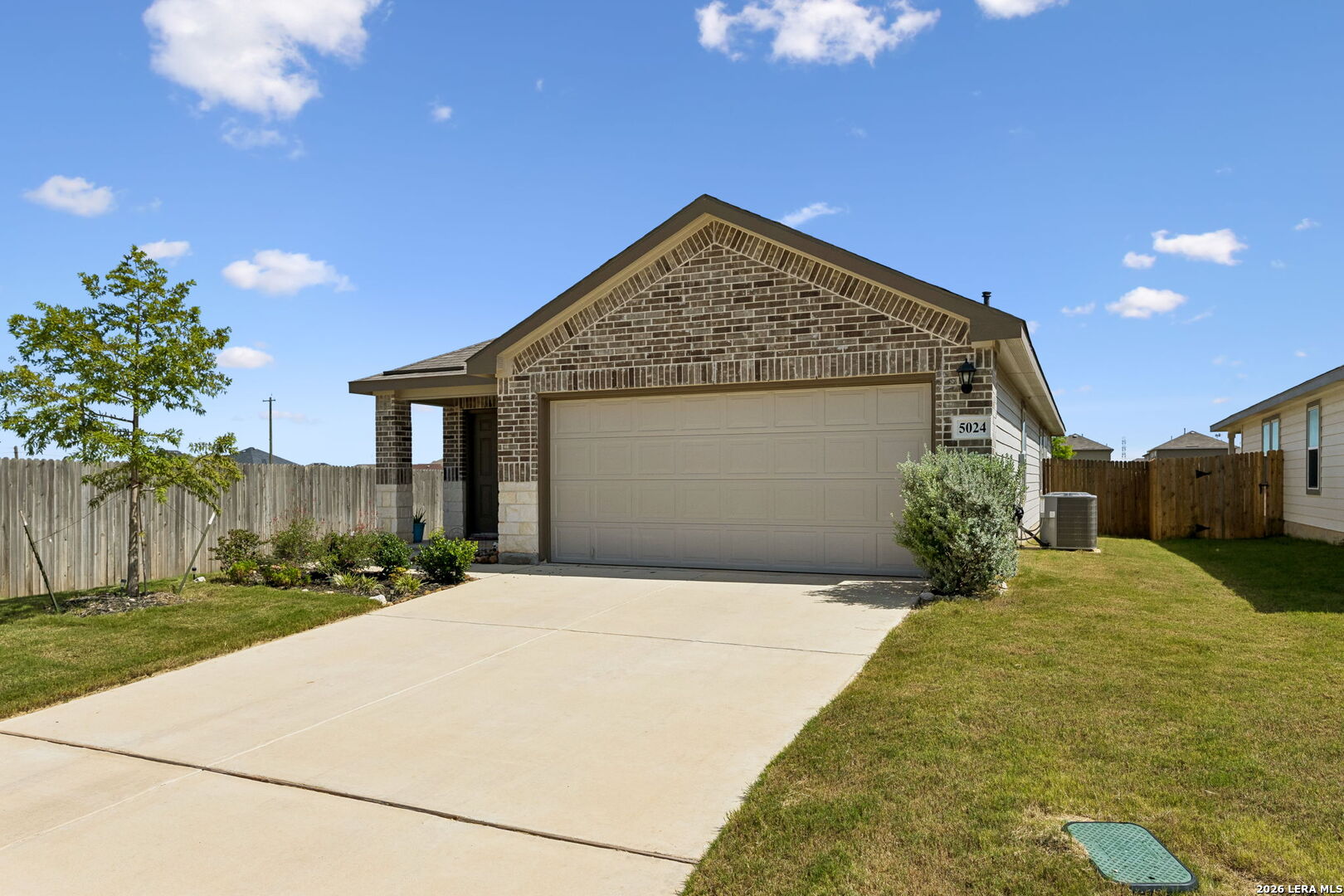 5024 Duck Hook San Antonio TX 78261