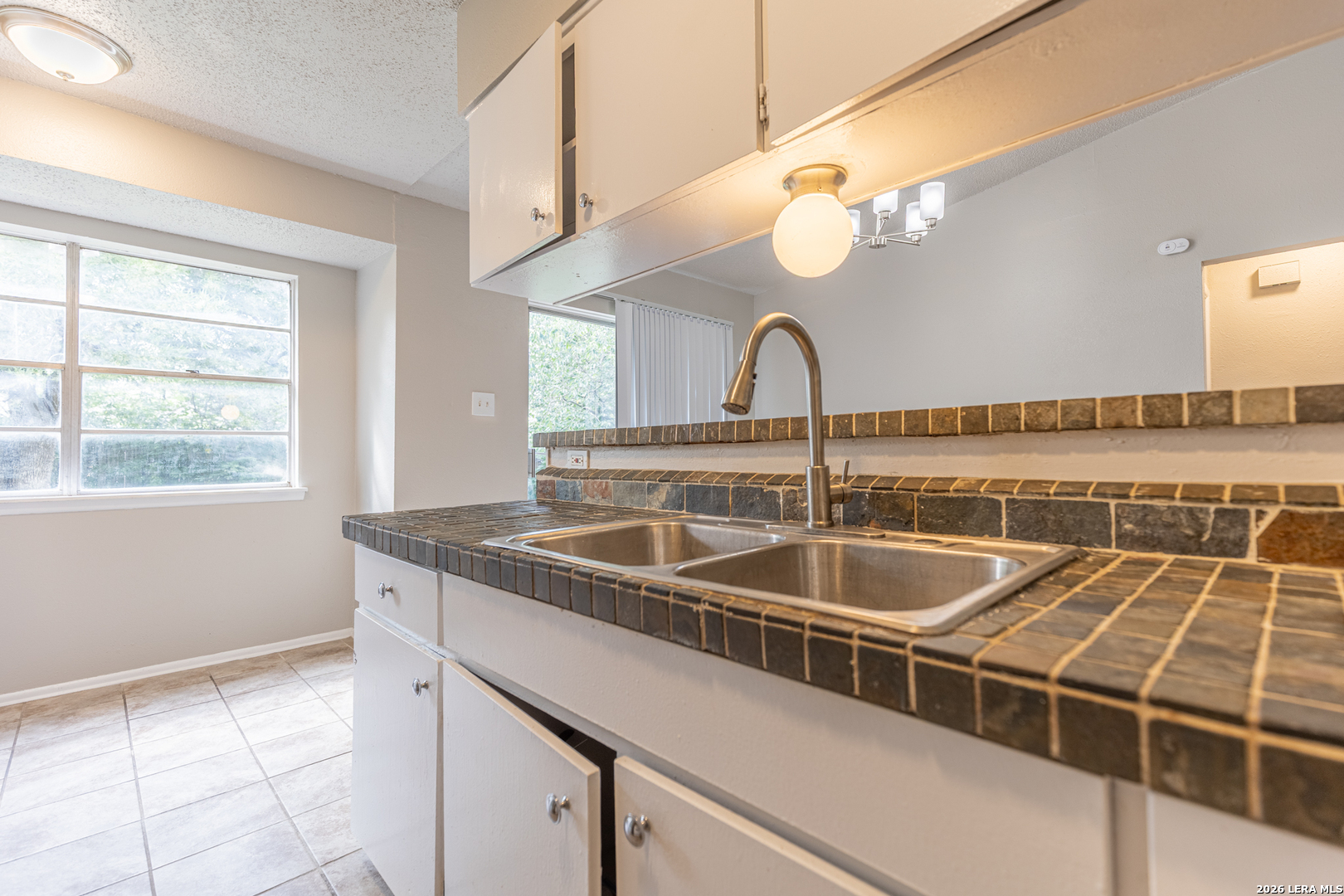 2306 Fairhill Street San Antonio TX 78228