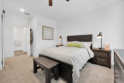 8851 Oakland Road San Antonio TX 78240