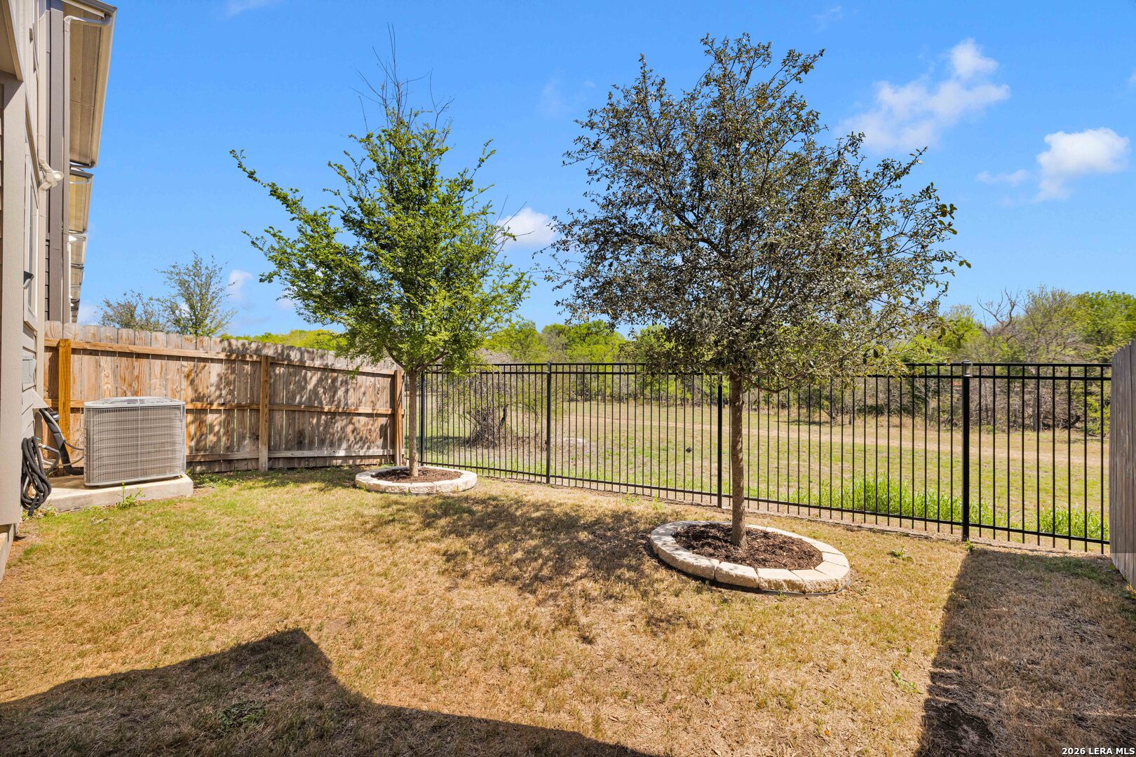 8851 Oakland Road San Antonio TX 78240