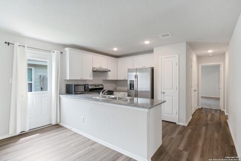 6534 Augustus Magee San Antonio TX 78220