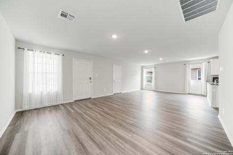 6534 Augustus Magee San Antonio TX 78220