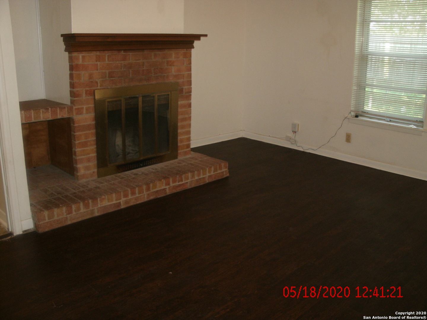 409 E Wright Boulevard Universal City TX 78148