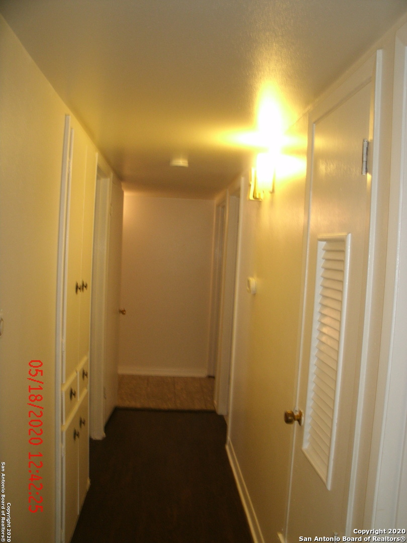 409 E Wright Boulevard Universal City TX 78148