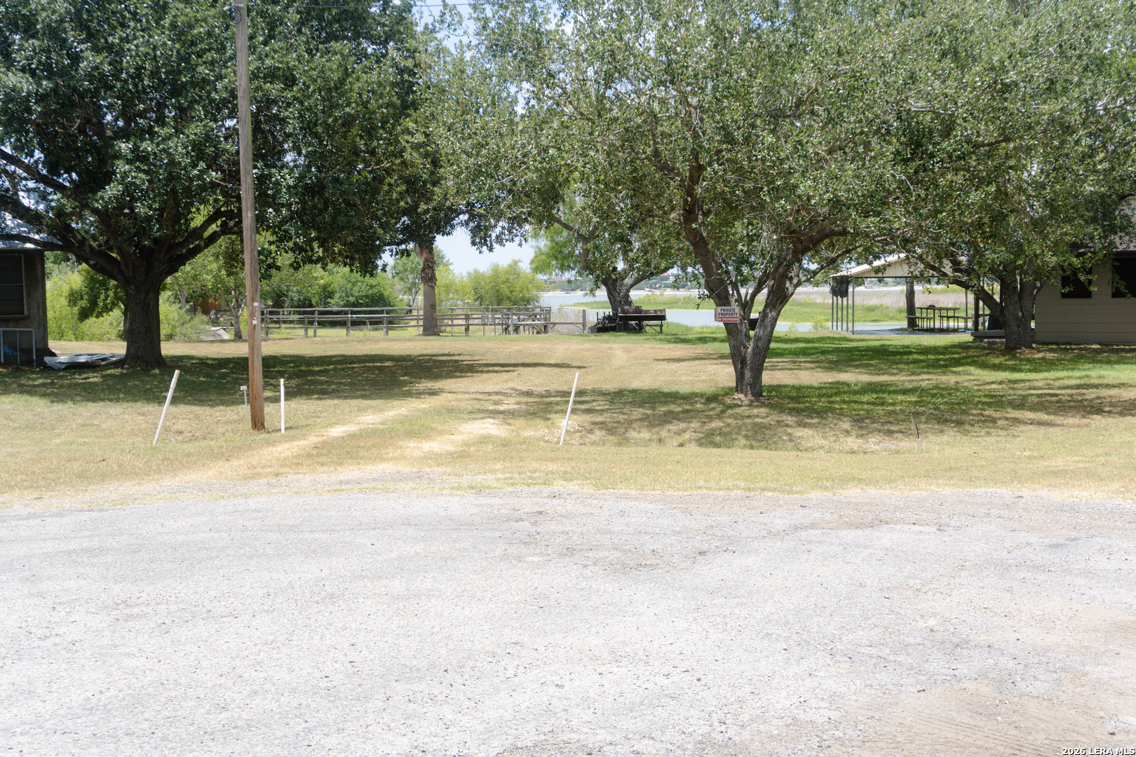 115 Lake Terrace Lake City TX 78368