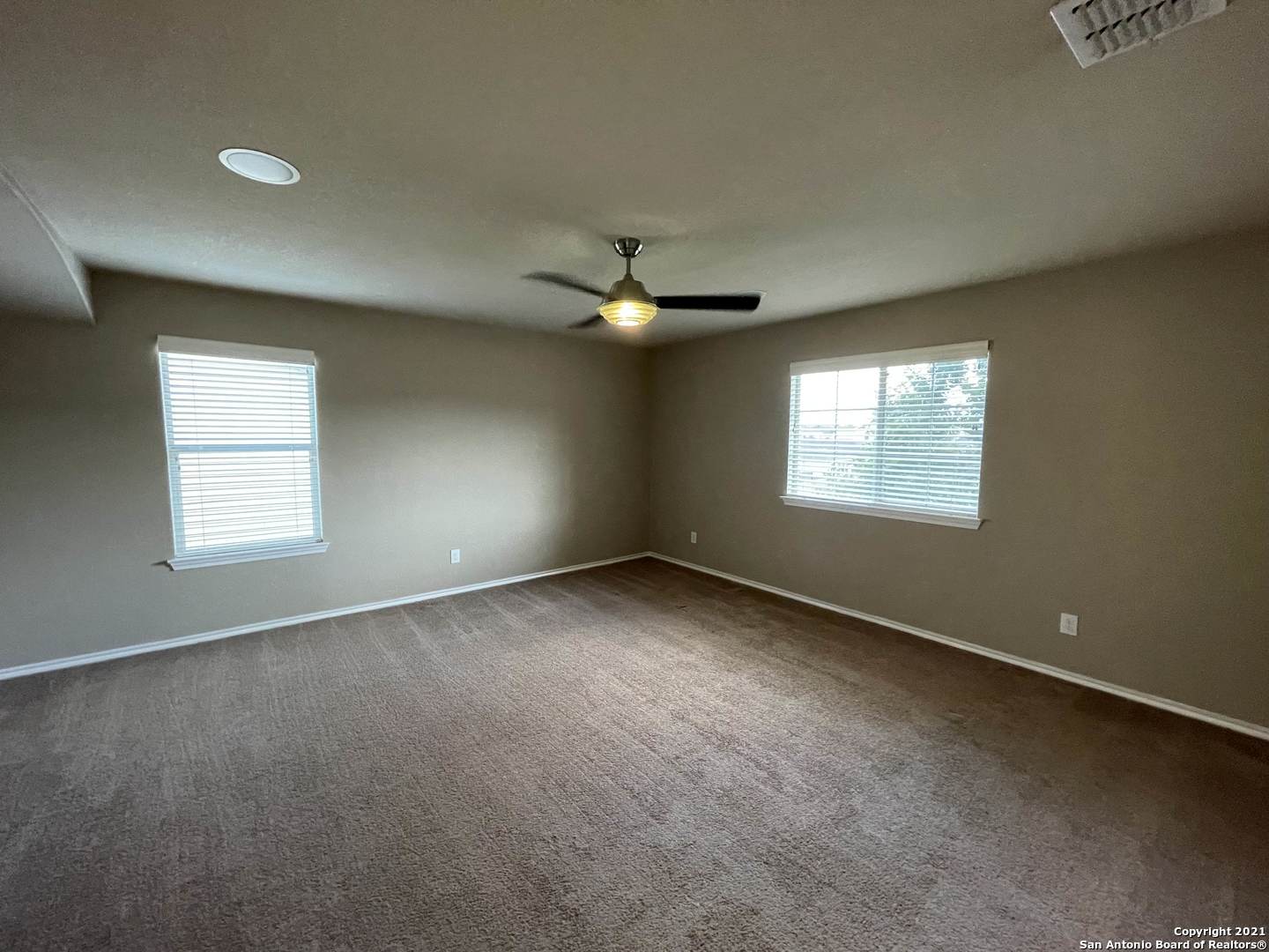 9614 Copper Estate Converse TX 78109