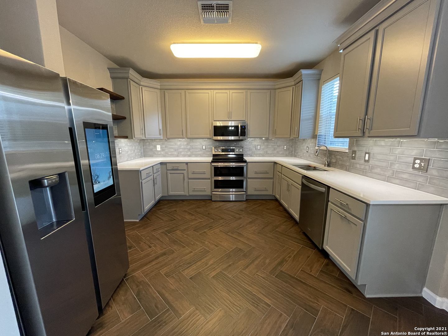 9614 Copper Estate Converse TX 78109