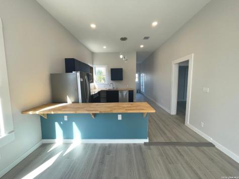 821 Burleson San Antonio TX 78202