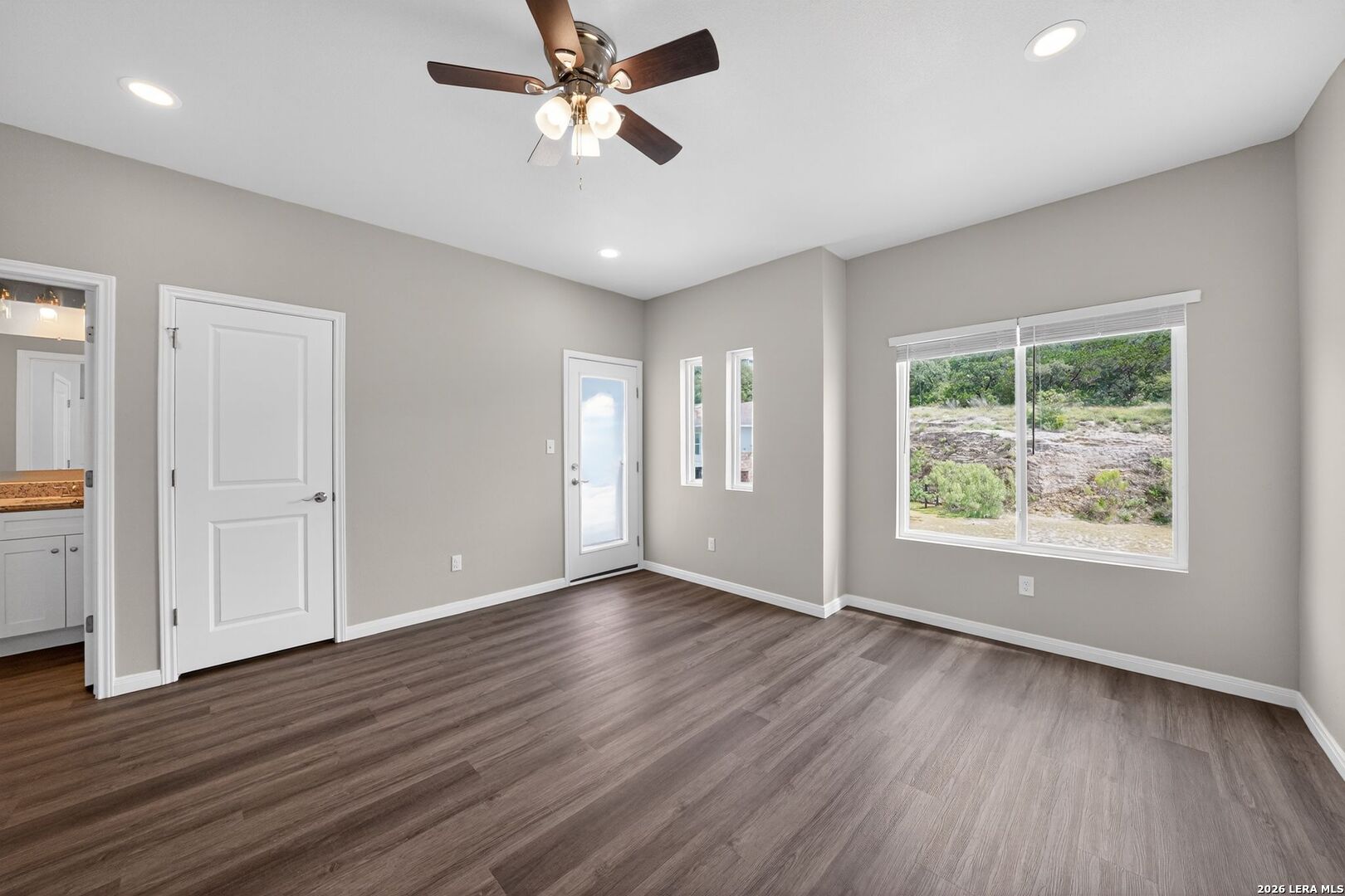 123 Avenue Ventana San Antonio TX 78256