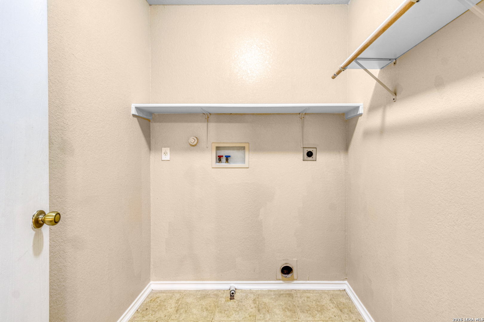 131 Booker Palm San Antonio TX 78239