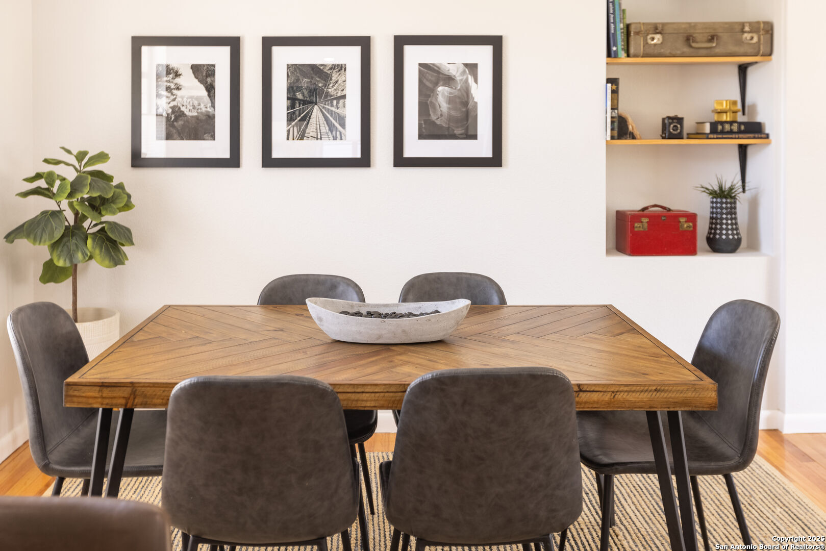 427 W Lynwood Avenue San Antonio TX 78212