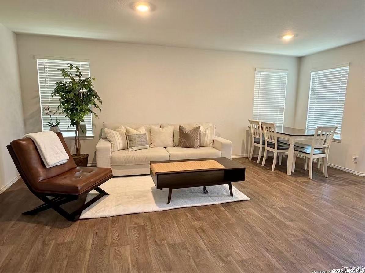 6631 Whisper Pond San Antonio TX 78252