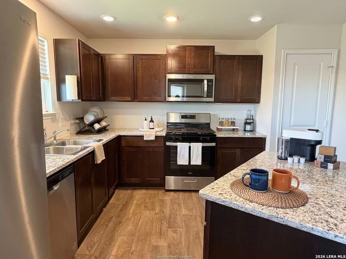 6631 Whisper Pond San Antonio TX 78252
