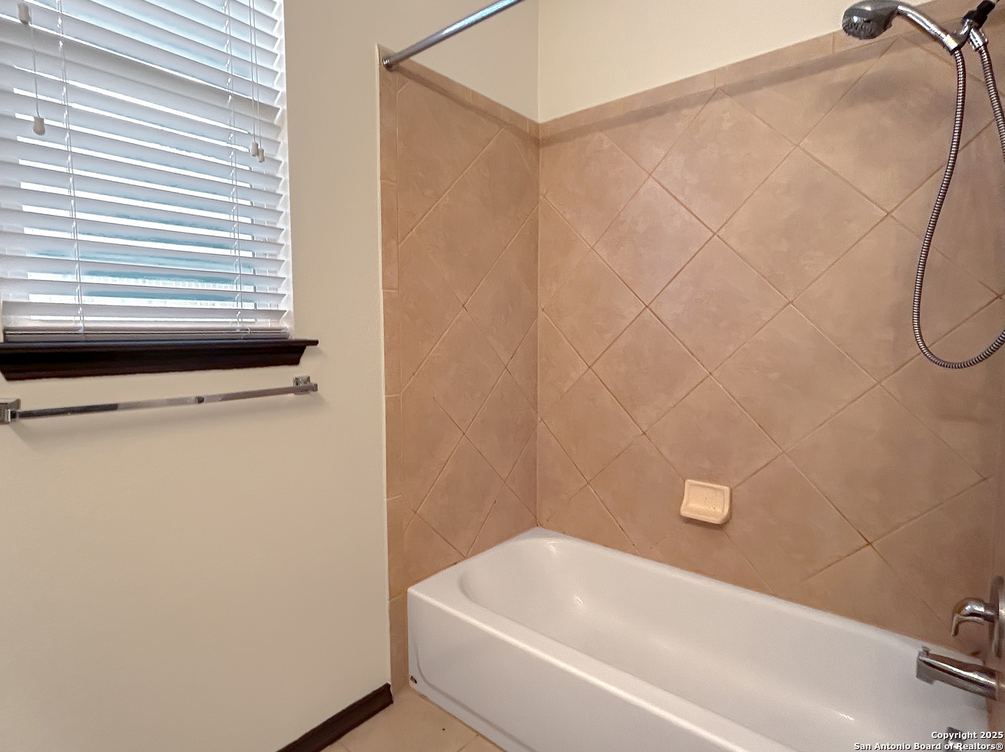13820 Blakeville Live Oak TX 78233