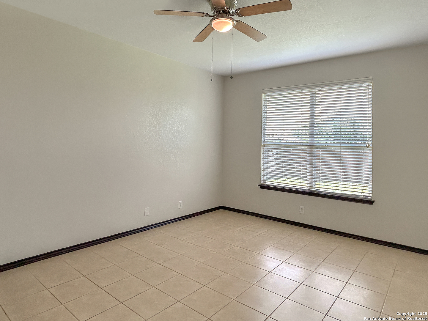 13820 Blakeville Live Oak TX 78233