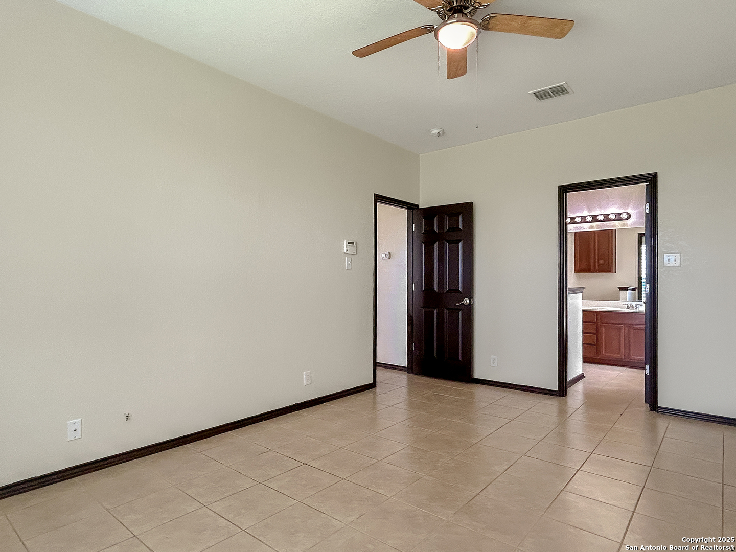 13820 Blakeville Live Oak TX 78233