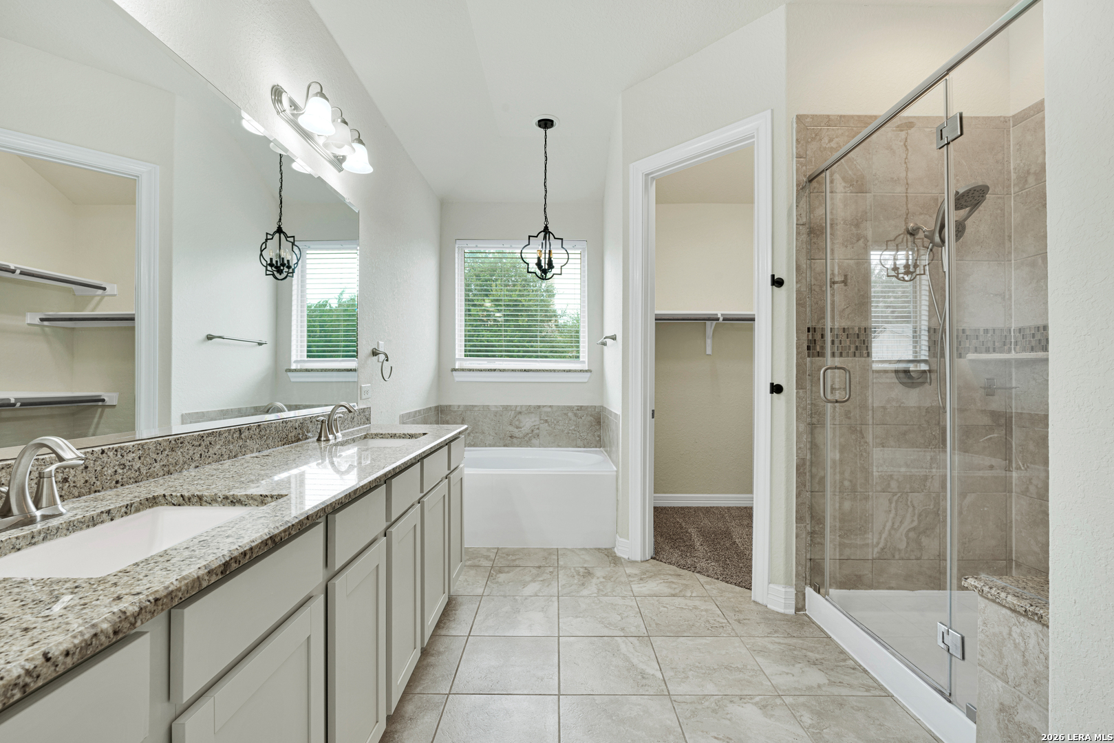 10407 Palmera Helotes TX 78023