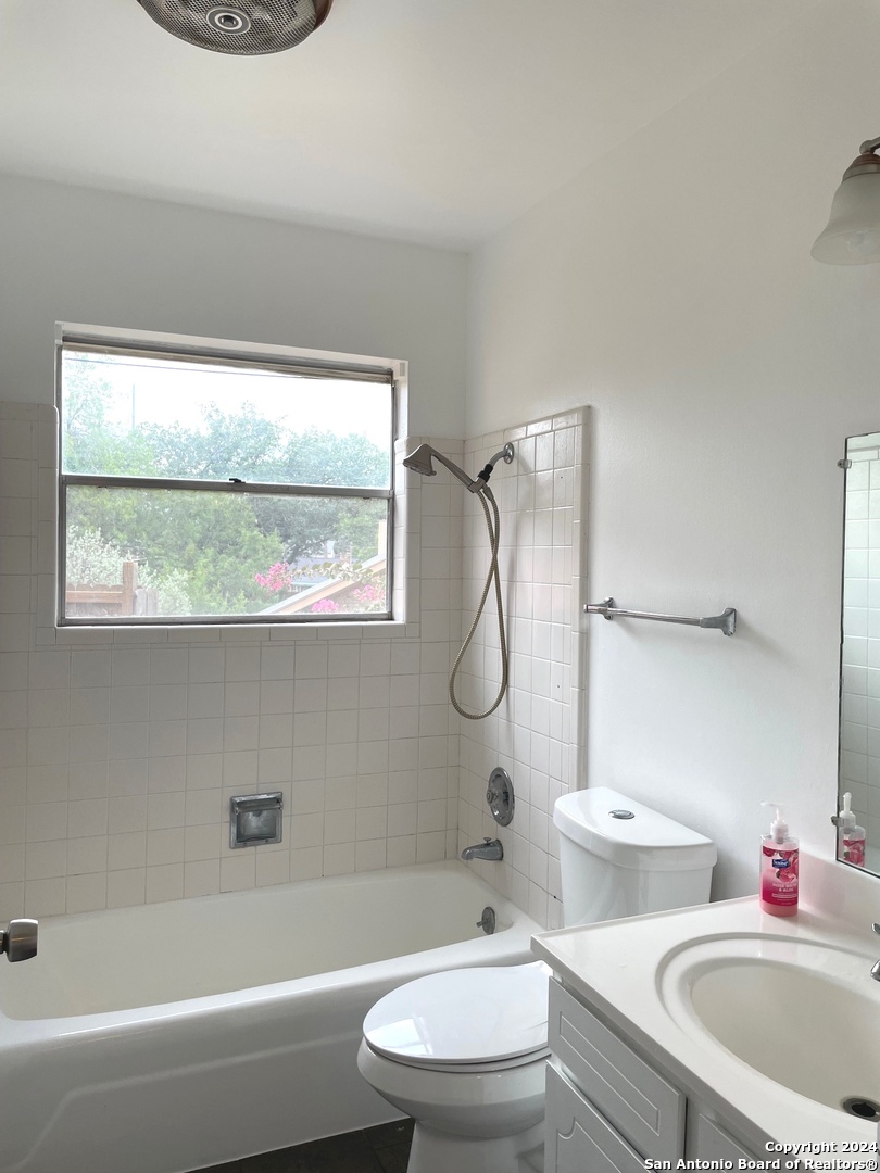 6119 Forest Court San Antonio TX 78240