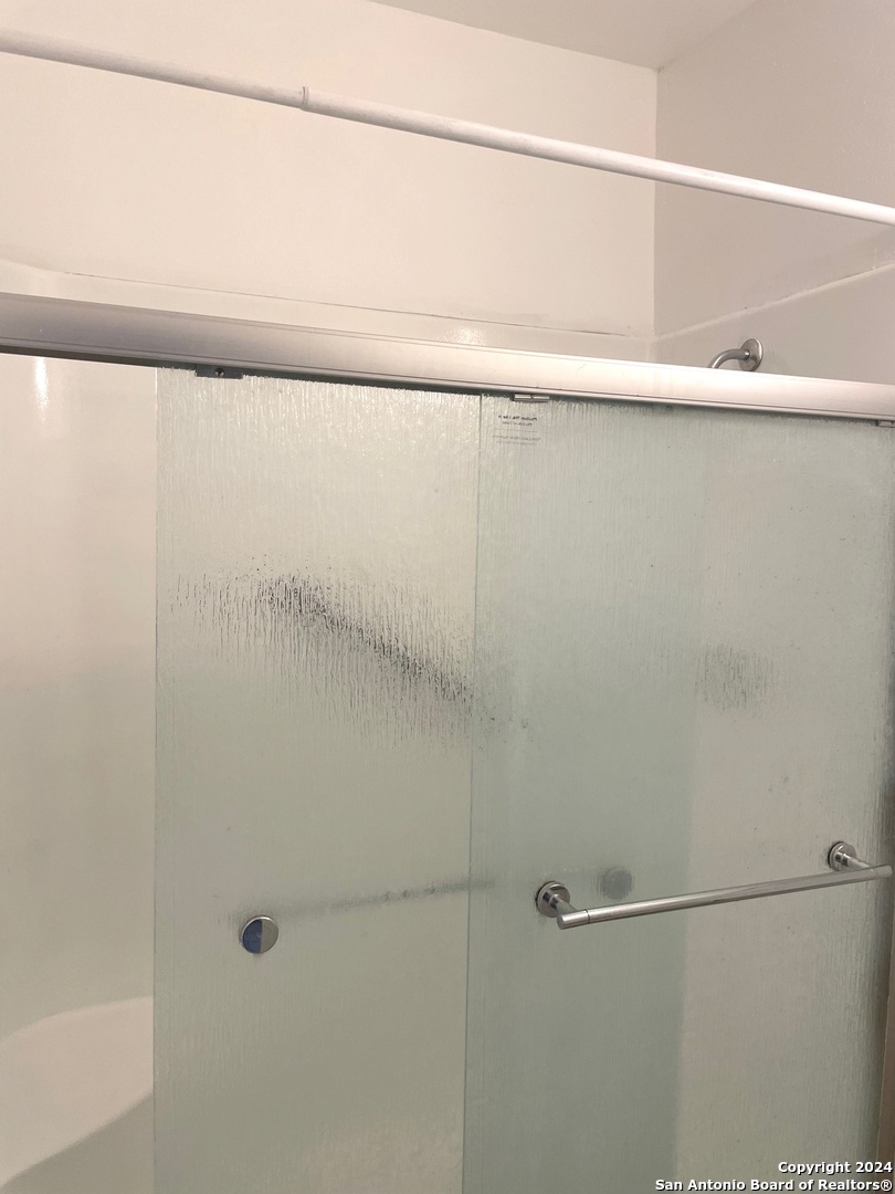 6119 Forest Court San Antonio TX 78240