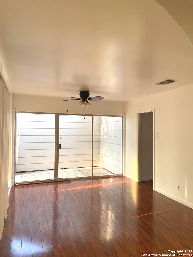 6119 Forest Court San Antonio TX 78240