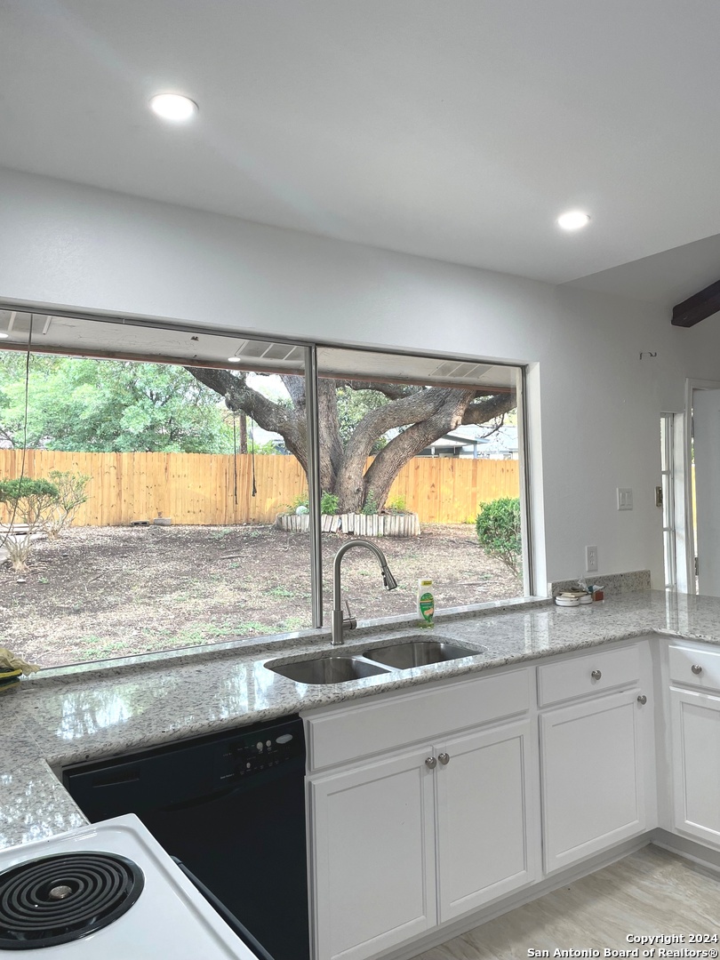 6119 Forest Court San Antonio TX 78240