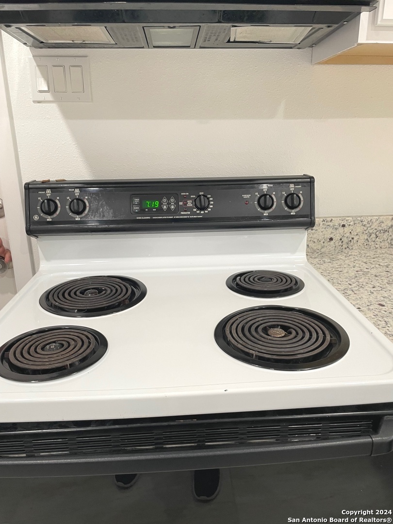 6119 Forest Court San Antonio TX 78240