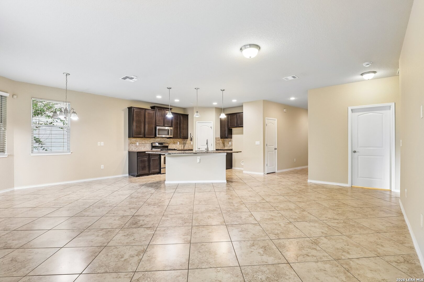 914 Horn Run San Antonio TX 78245