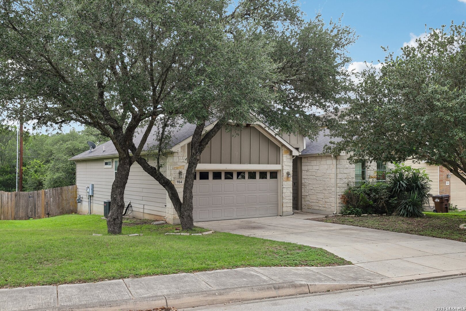 914 Horn Run San Antonio TX 78245