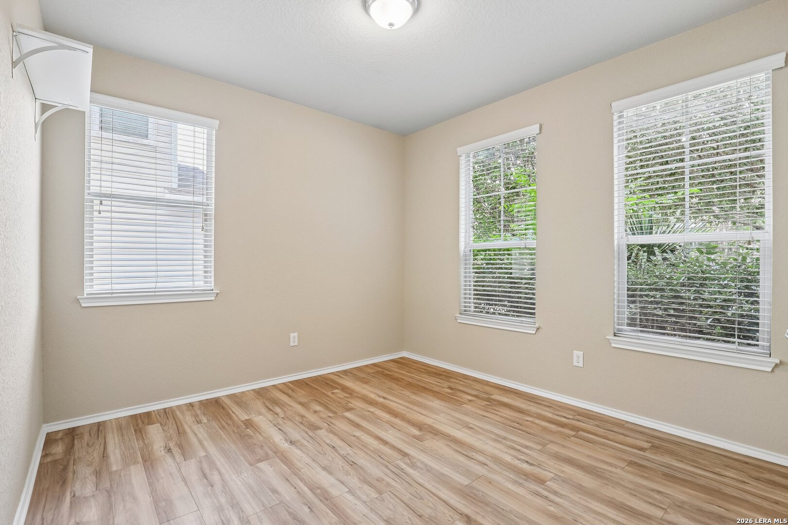 914 Horn Run San Antonio TX 78245